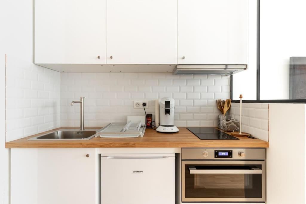 Trocadero/victor Hugo : Luxury 1br-4p Paris